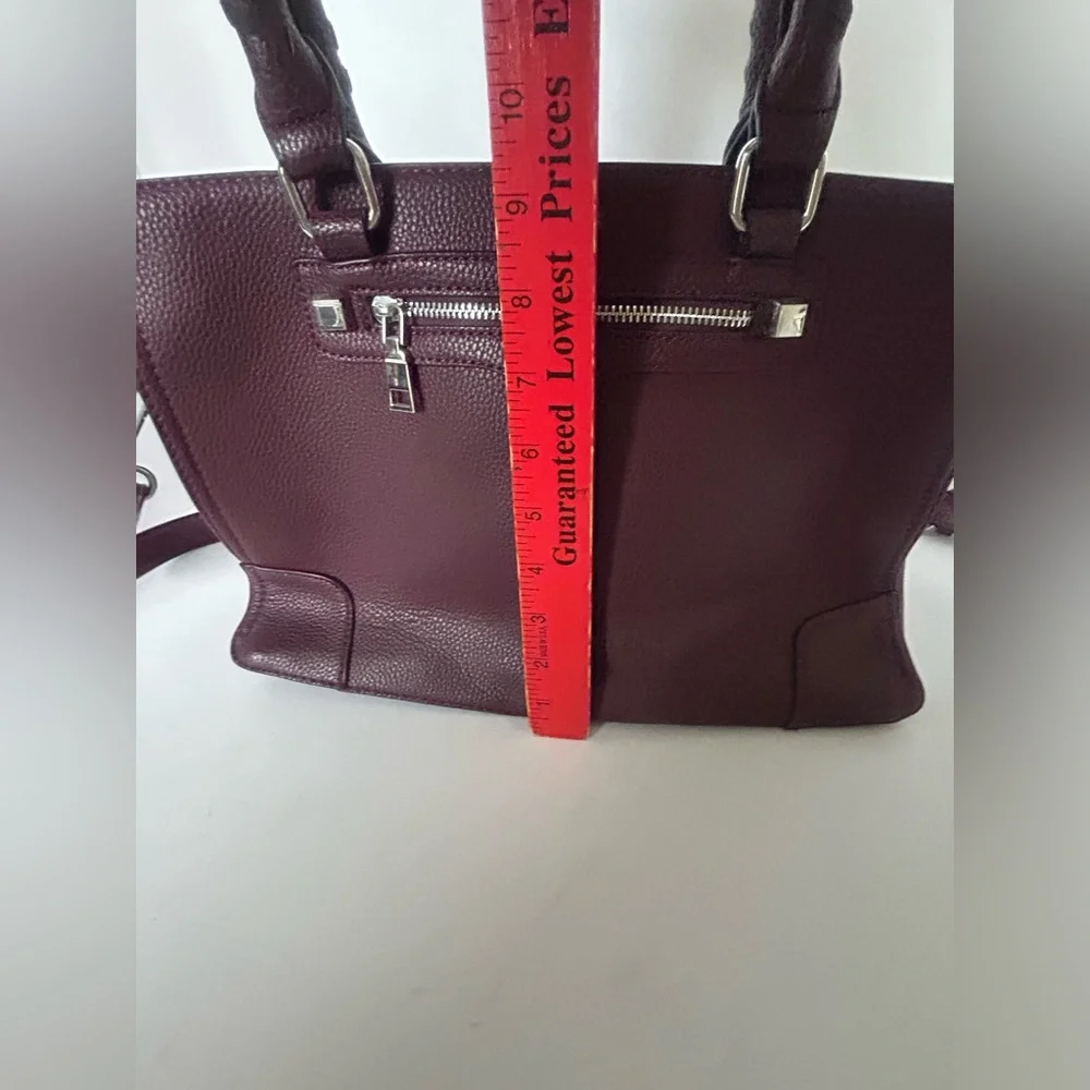 Urban Expressions Vegan Pebble Leather Handbag‎ Crossbody Burgundy Merlo Bag EUC